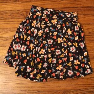 Floral pleated cotton high waisted skirt